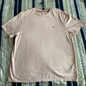 Large Pink plain Tommy Hilfiger t shirt